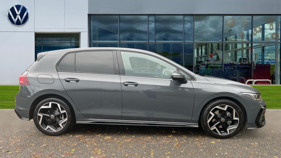 Used Volkswagen Golf 2025 for sale - 76873855: Photo 4