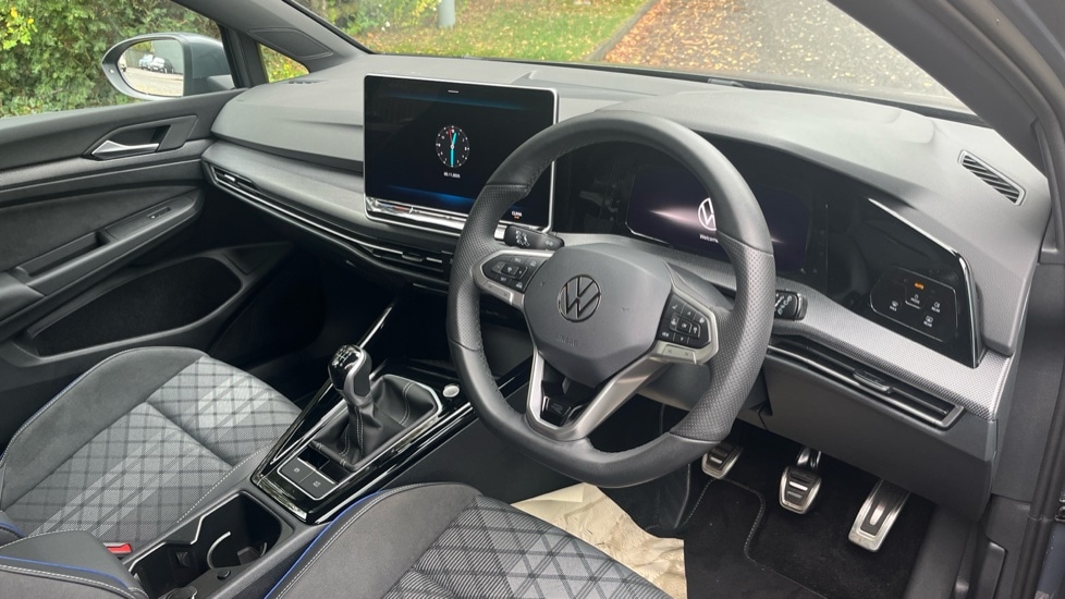 Used Volkswagen Golf 2025 for sale - 76873855: Photo 6