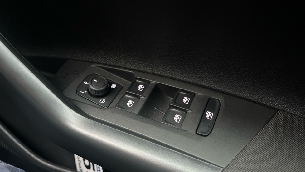 Used Volkswagen Polo 2025 for sale - 76870777: Photo 37