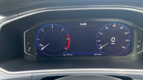 Used Volkswagen T-Roc 2022 for sale - 76112155: Photo 14