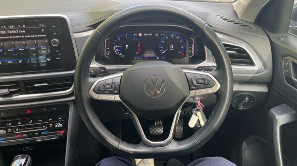 Used Volkswagen T-Roc 2022 for sale - 76112155: Photo 27