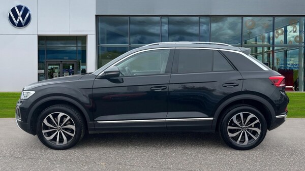Used Volkswagen T-Roc 2022 for sale - 76112155: Photo 9