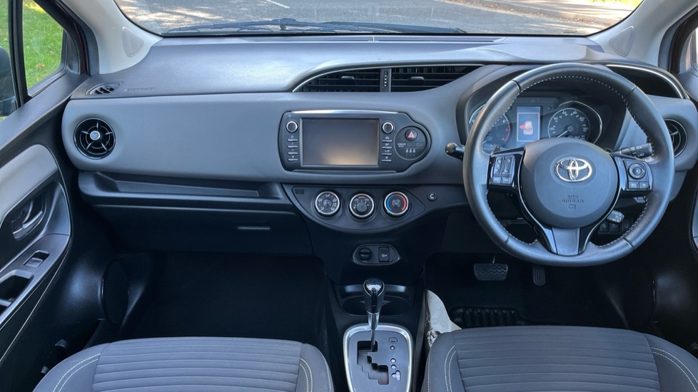Used Toyota Yaris 2018 for sale - 76079452: Photo 11