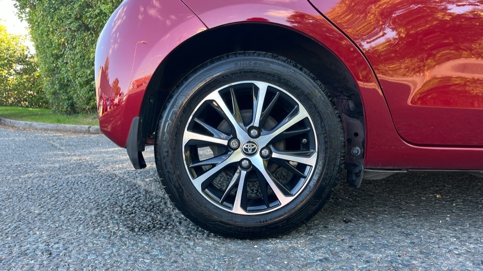 Used Toyota Yaris 2018 for sale - 76079452: Photo 19