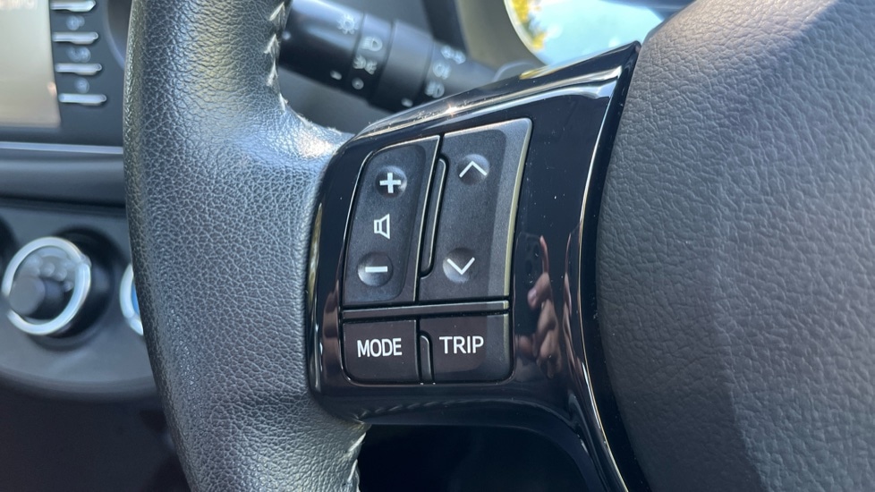 Used Toyota Yaris 2018 for sale - 76079452: Photo 22