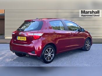 Used Toyota Yaris 2018 for sale - 76079452: Photo 3