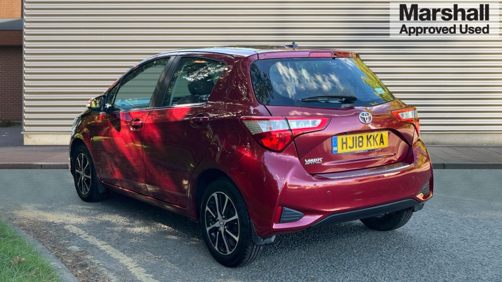 Used Toyota Yaris 2018 for sale - 76079452: Photo 5