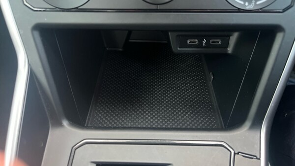 Used Volkswagen Polo 2022 for sale - 76079011: Photo 42