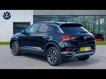 Used Volkswagen T-Roc 2023 for sale - 75108528: Photo