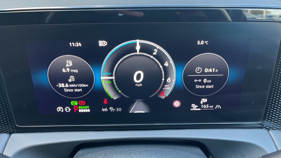 Used Volkswagen Tiguan 2025 for sale - 76869184: Photo 14