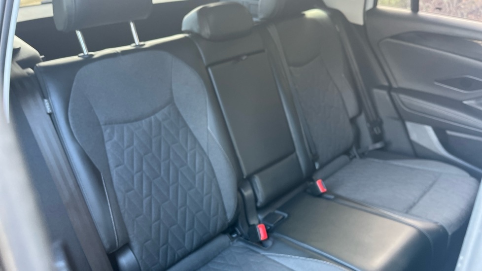 Used Volkswagen Tiguan 2025 for sale - 76869184: Photo 15