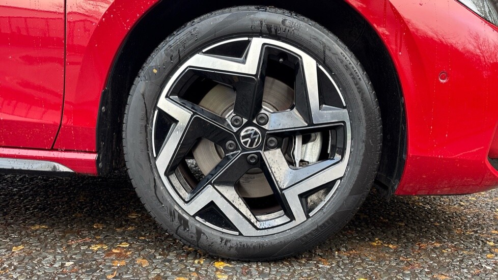 Used Volkswagen Passat 2025 for sale - 76868263: Photo 20