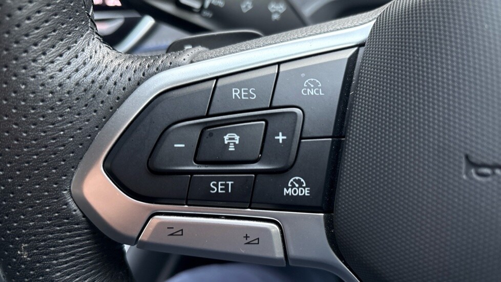 Used Volkswagen Passat 2025 for sale - 76868263: Photo 29