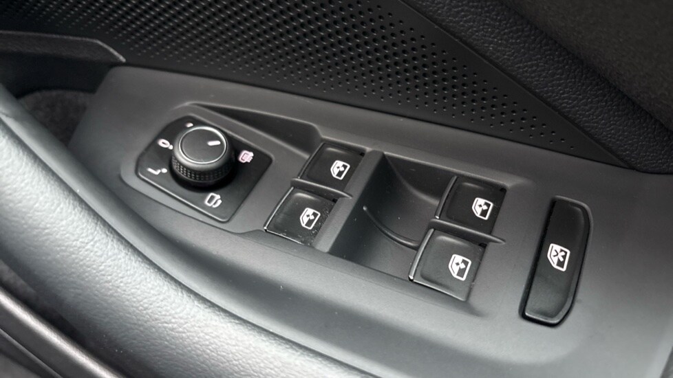 Used Volkswagen Passat 2025 for sale - 76868263: Photo 38