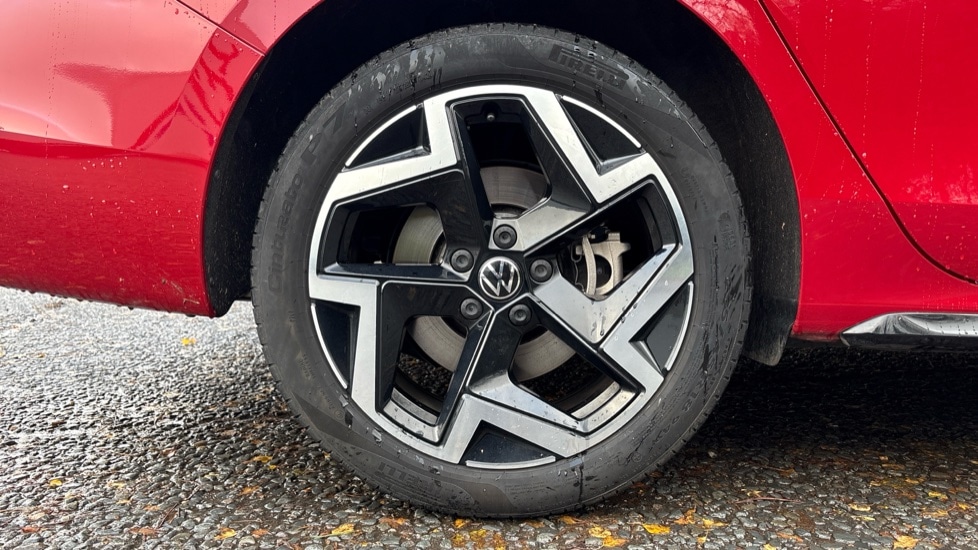 Used Volkswagen Passat 2025 for sale - 76868263: Photo 5