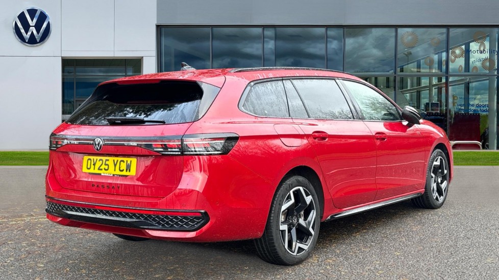 Used Volkswagen Passat 2025 for sale - 76868263: Photo 8