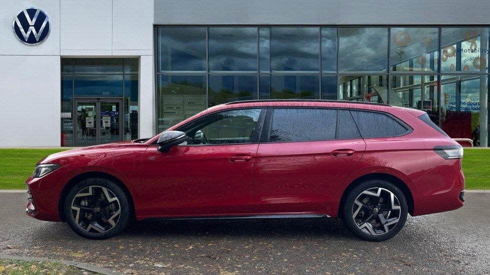 Used Volkswagen Passat 2025 for sale - 76868263: Photo 9