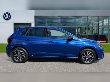 Used Volkswagen Polo 2023 for sale - 76146210: Photo 4