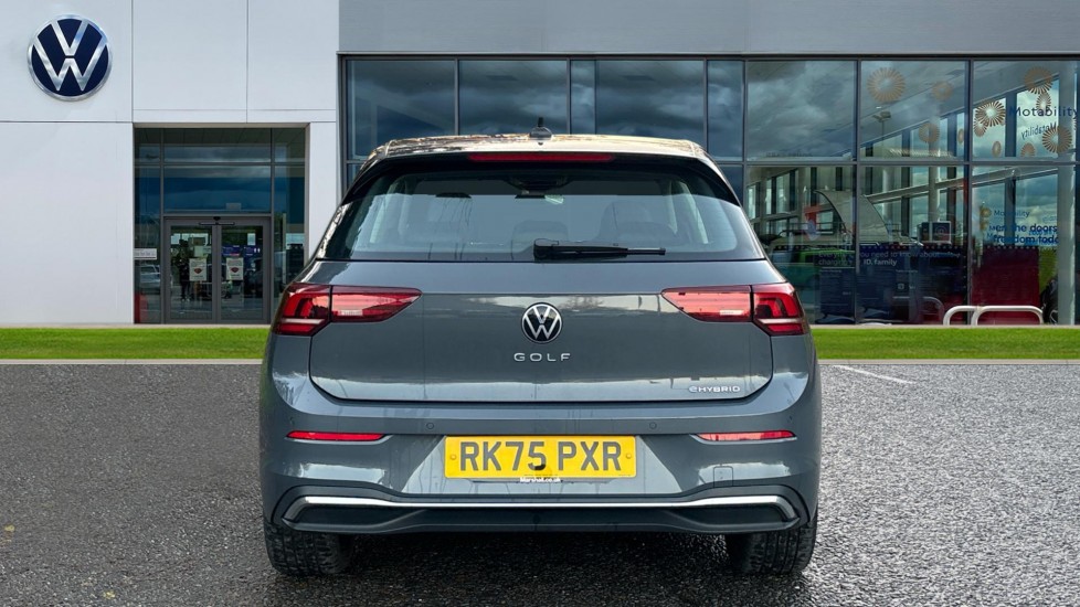 Used Volkswagen Golf 2025 for sale - 77036051: Photo 11