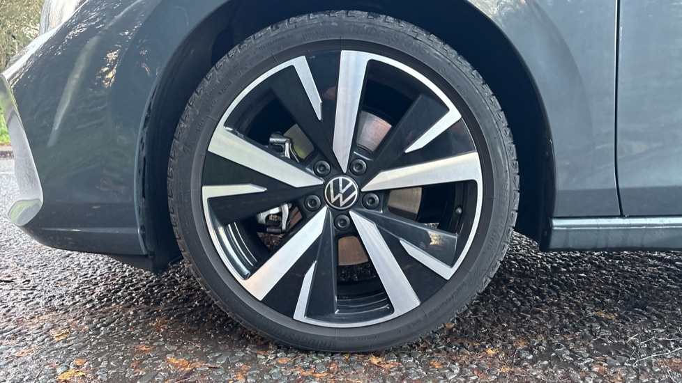 Used Volkswagen Golf 2025 for sale - 77036051: Photo 18