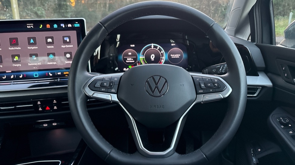 Used Volkswagen Golf 2025 for sale - 77036051: Photo 26