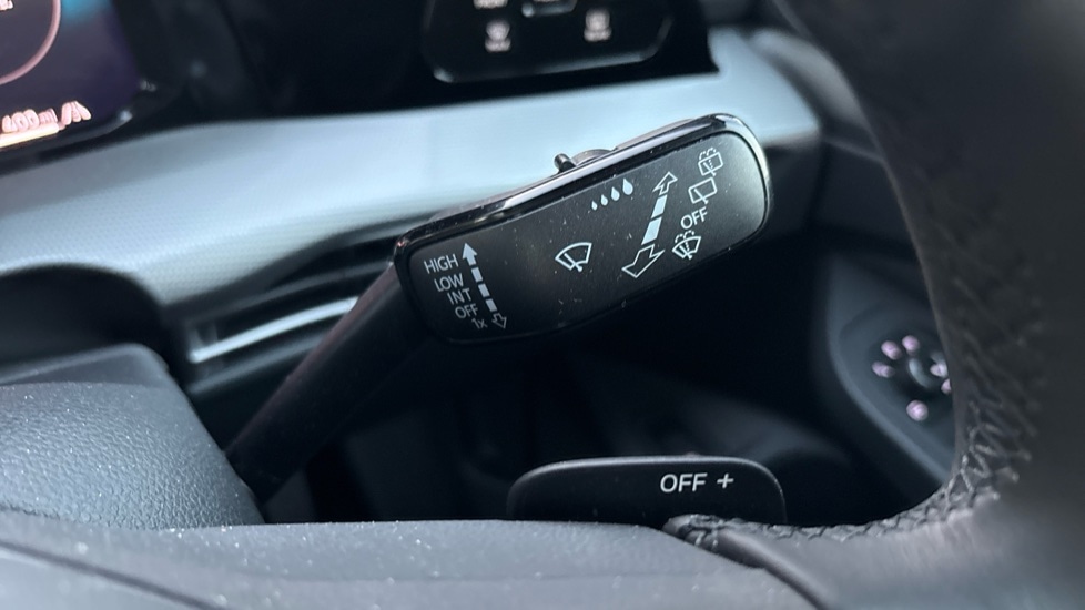 Used Volkswagen Golf 2025 for sale - 77036051: Photo 29