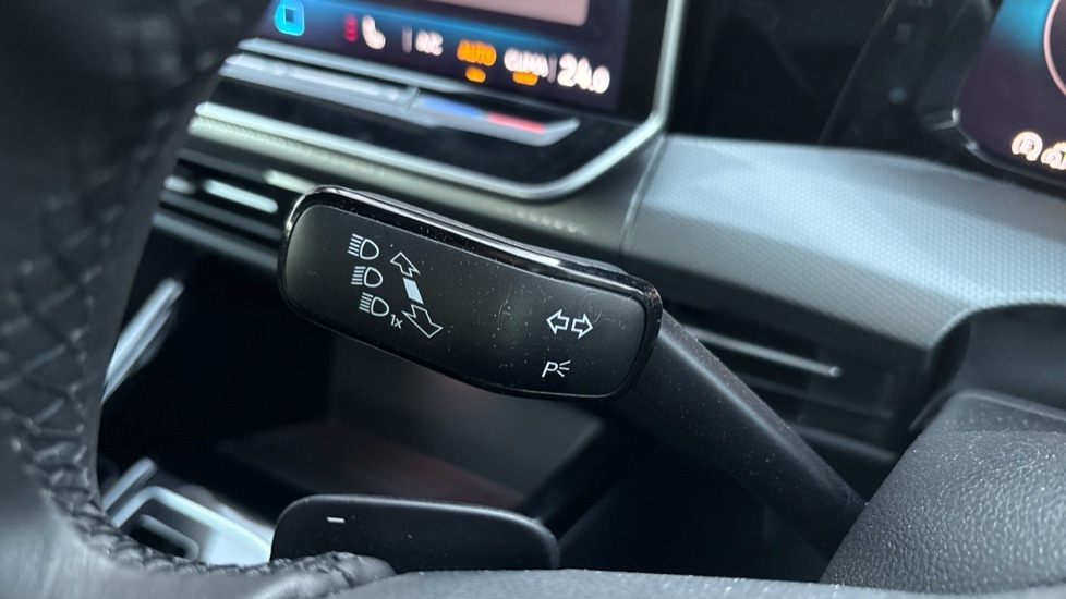 Used Volkswagen Golf 2025 for sale - 77036051: Photo 30