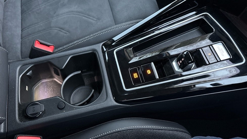 Used Volkswagen Golf 2025 for sale - 77036051: Photo 32