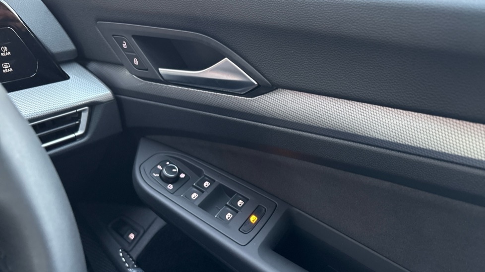 Used Volkswagen Golf 2025 for sale - 77036051: Photo 34