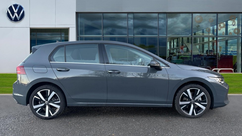 Used Volkswagen Golf 2025 for sale - 77036051: Photo 4