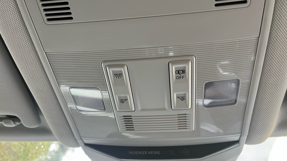 Used Volkswagen T-Roc 2025 for sale - 76870370: Photo 38