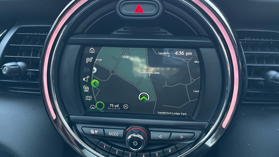 Used MINI Hatch 2018 for sale - 76933110: Photo 27