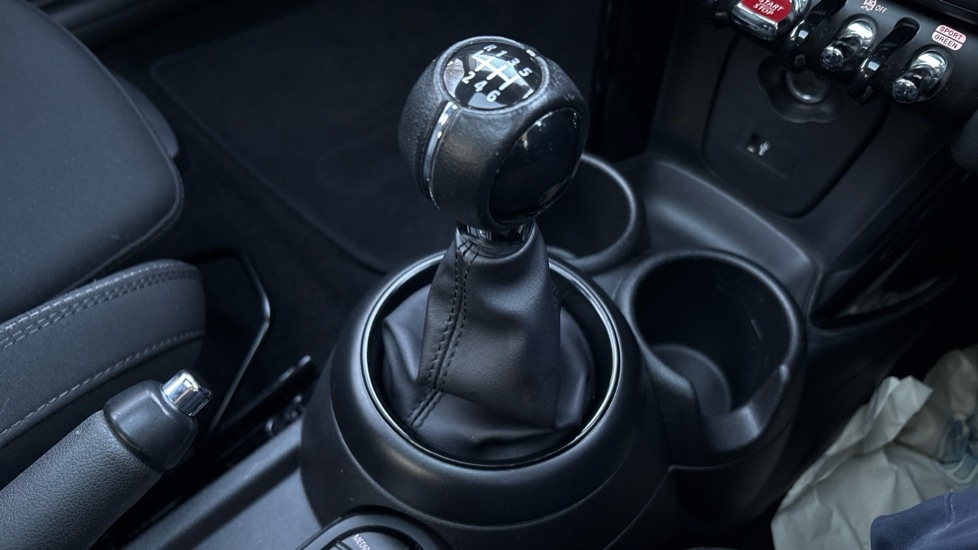 Used MINI Hatch 2018 for sale - 76933110: Photo 29