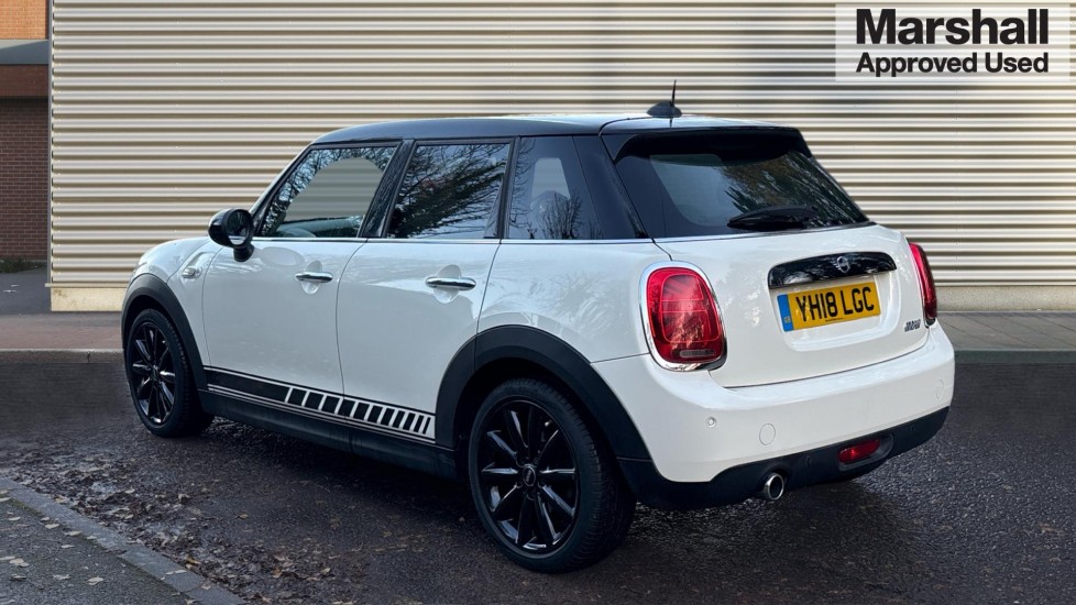 Used MINI Hatch 2018 for sale - 76933110: Photo 5