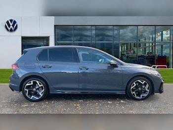 Used Volkswagen Golf 2025 for sale - 76452114: Photo