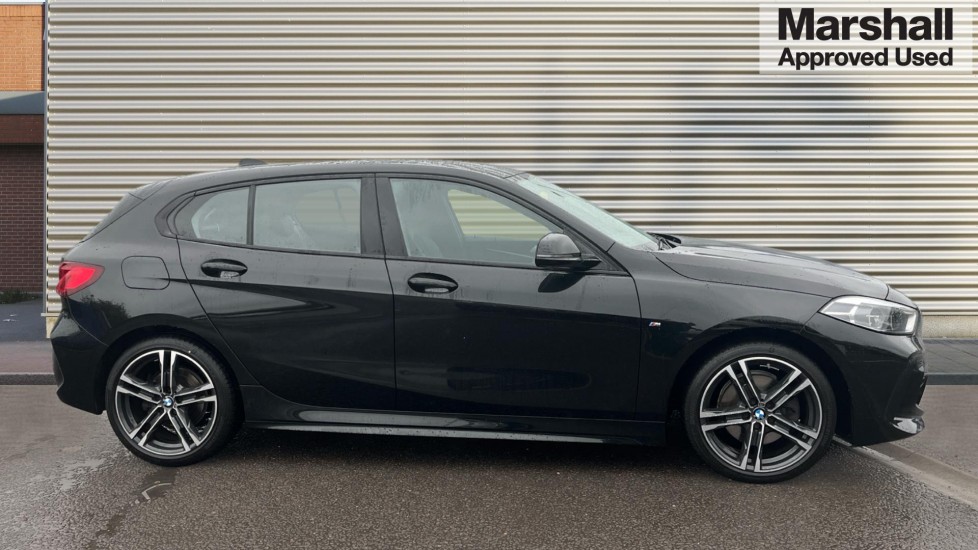 Used BMW 1 Series 2023 for sale - 77071094: Photo 2