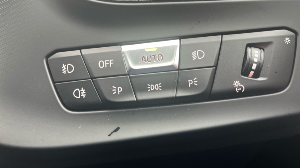 Used BMW 1 Series 2023 for sale - 77071094: Photo 33