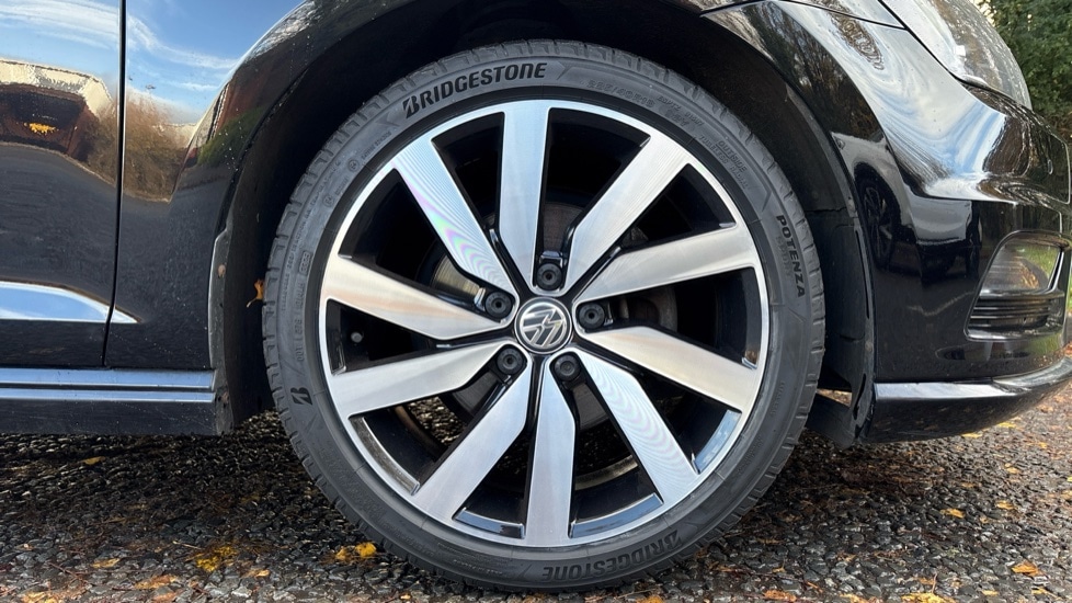 Used Volkswagen Golf 2017 for sale - 77021856: Photo 20