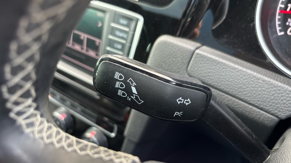 Used Volkswagen Golf 2017 for sale - 77021856: Photo 30