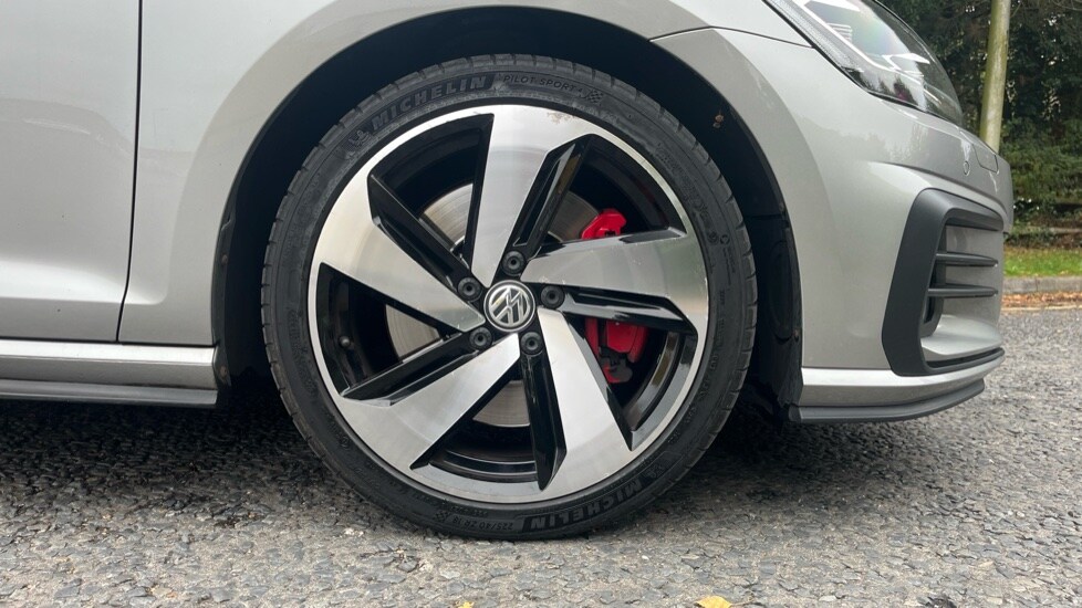 Used Volkswagen Golf 2018 for sale - 76437996: Photo 20