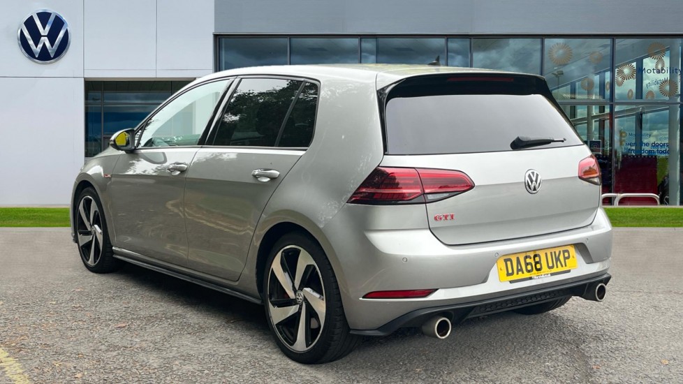 Used Volkswagen Golf 2018 for sale - 76437996: Photo 3