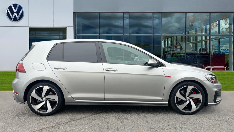 Used Volkswagen Golf 2018 for sale - 76437996: Photo 4