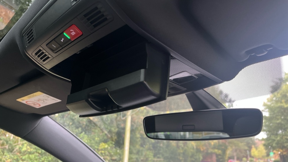 Used Volkswagen Golf 2018 for sale - 76437996: Photo 43