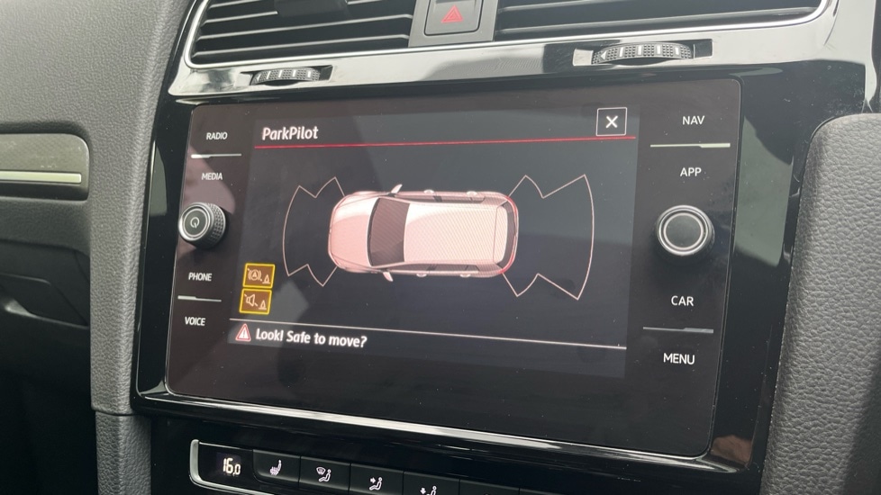 Used Volkswagen Golf 2018 for sale - 76437996: Photo 51