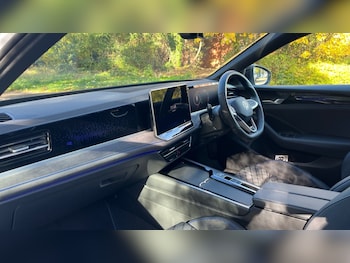 Used Volkswagen Passat 2025 for sale - 75522171: Photo