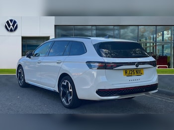 Used Volkswagen Passat 2025 for sale - 75522171: Photo