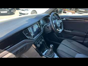 Used Volkswagen T-Roc 2021 for sale - 75147665: Photo
