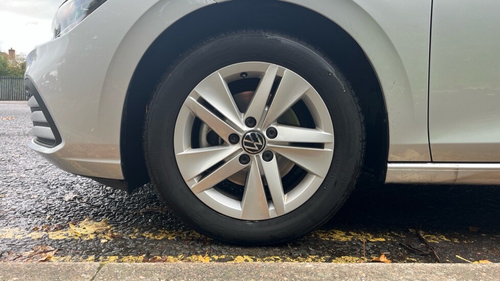 Used Volkswagen Golf 2024 for sale - 76272992: Photo 18