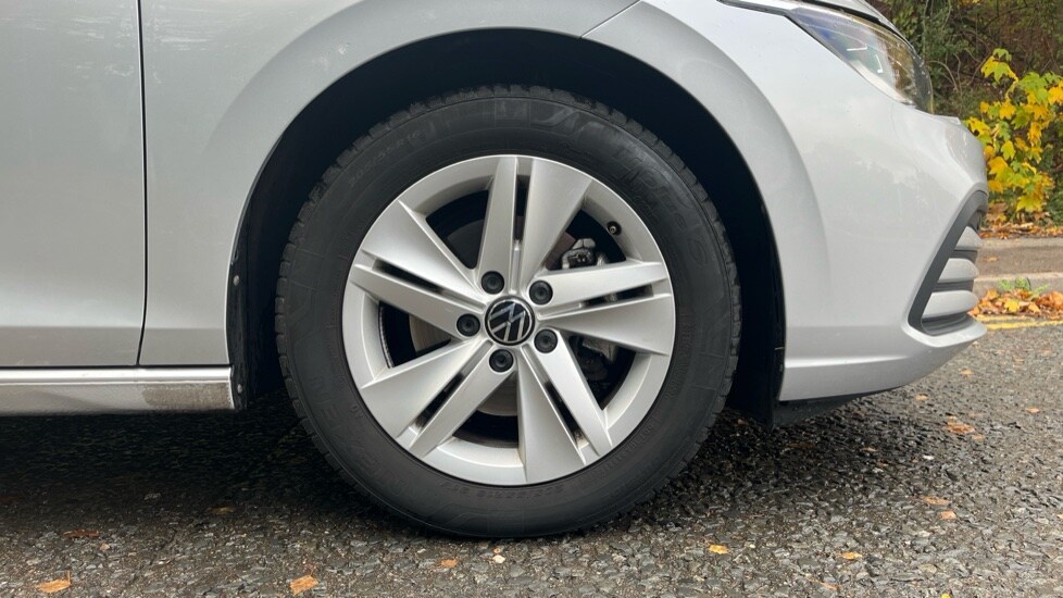 Used Volkswagen Golf 2024 for sale - 76272992: Photo 20