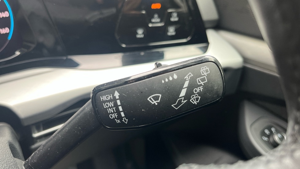 Used Volkswagen Golf 2024 for sale - 76272992: Photo 28